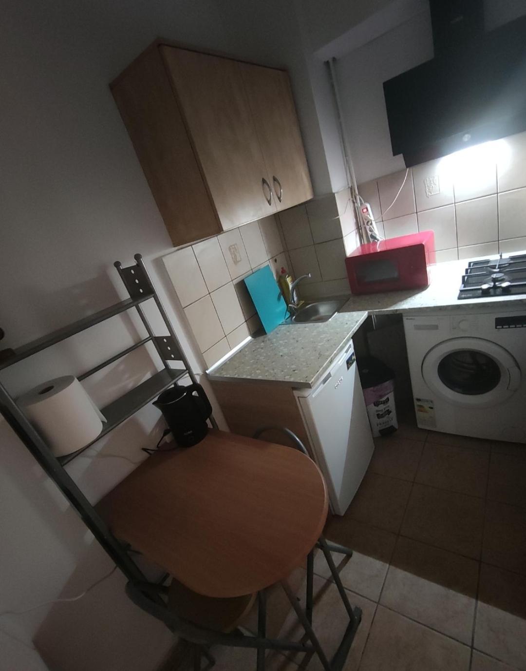 Christie'S 3 Central Apartment To Bucarest 외부 사진