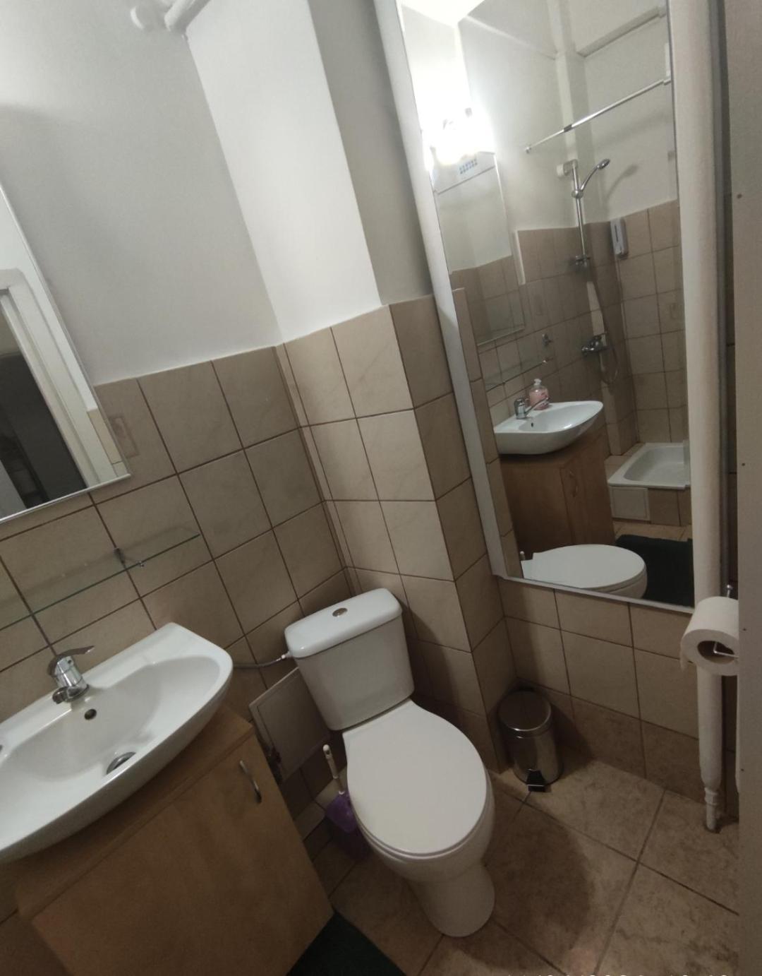 Christie'S 3 Central Apartment To Bucarest 외부 사진