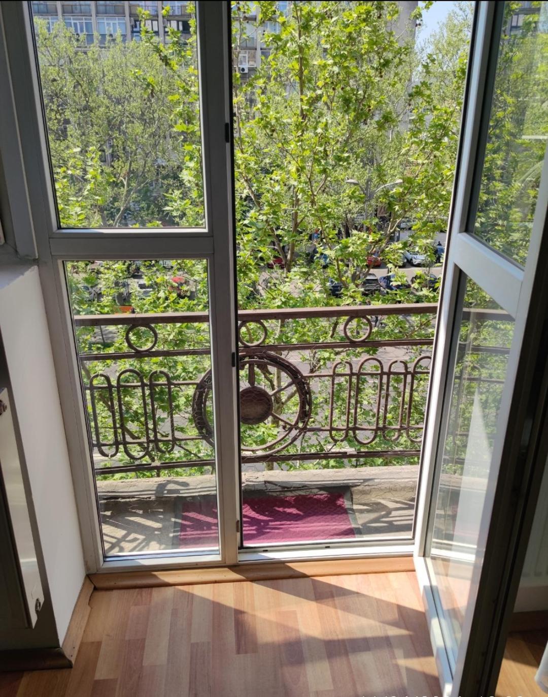 Christie'S 3 Central Apartment To Bucarest 외부 사진